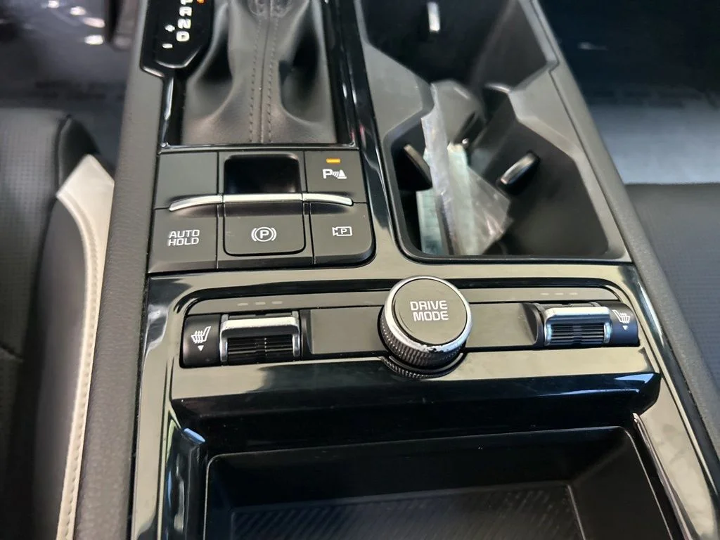 Used 2025 Black Kia GT-Line image 47