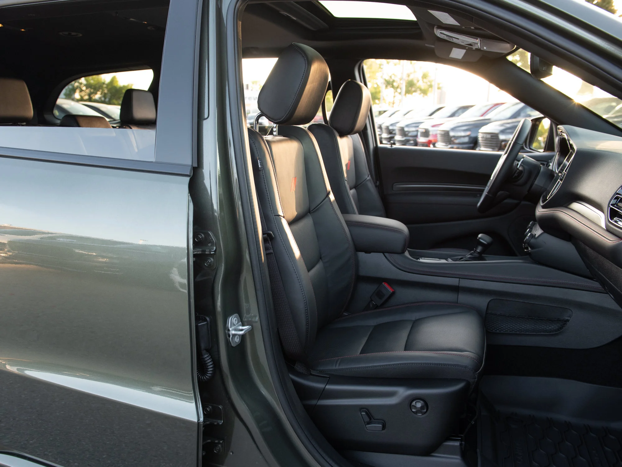 New 2026 Green Dodge GT HEMI V8 Plus* AWD, Sunroof, Remote Start, Ventilated/Heated Leather image 30