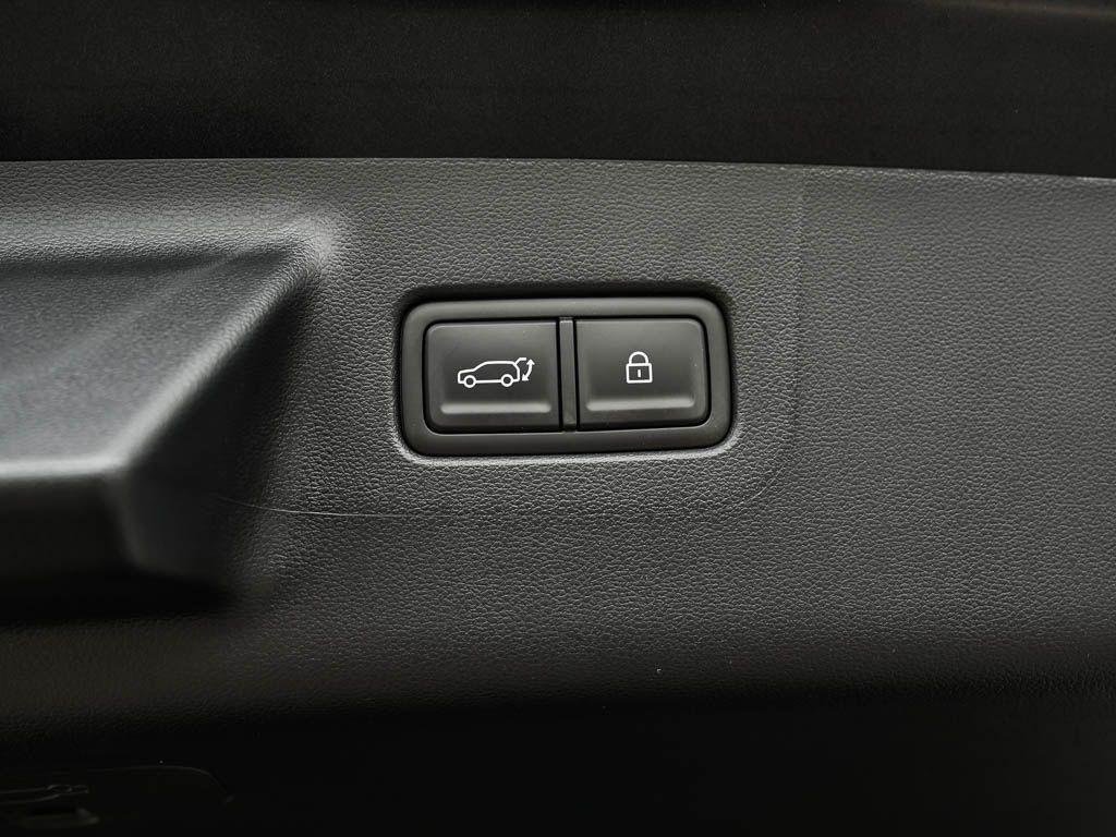 New 2026 Serenity White Hyundai Limited 6P AWD image 36