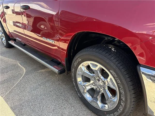 New 2026 Molten Red Pearl-Coat  Paint Ram BIGHORN/LONESTAR CREW 4X4 image 16