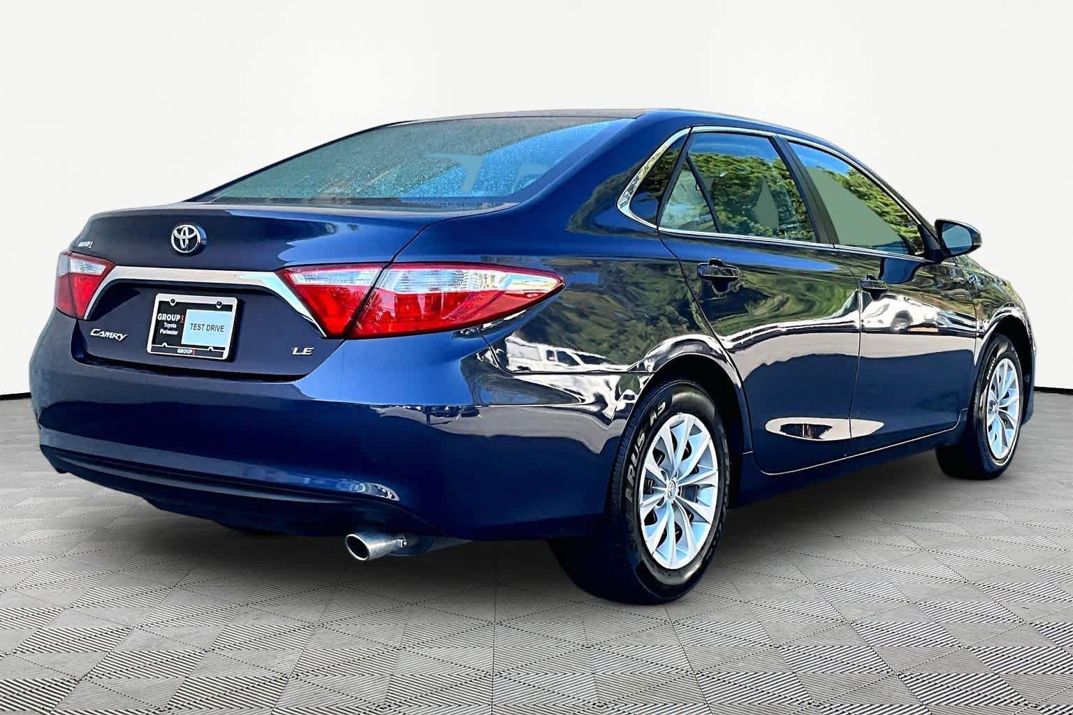 Used 2017 Parisian Night Pearl Toyota LE image 13