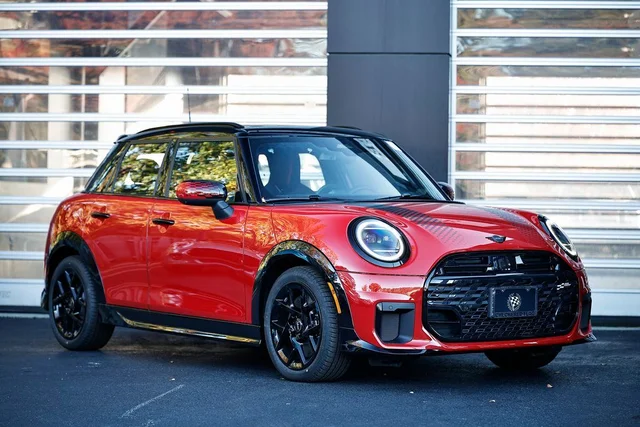 2026 MINI Cooper S 