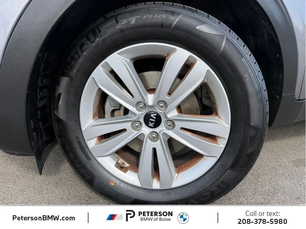 Used 2017 Silver Kia LX image 35