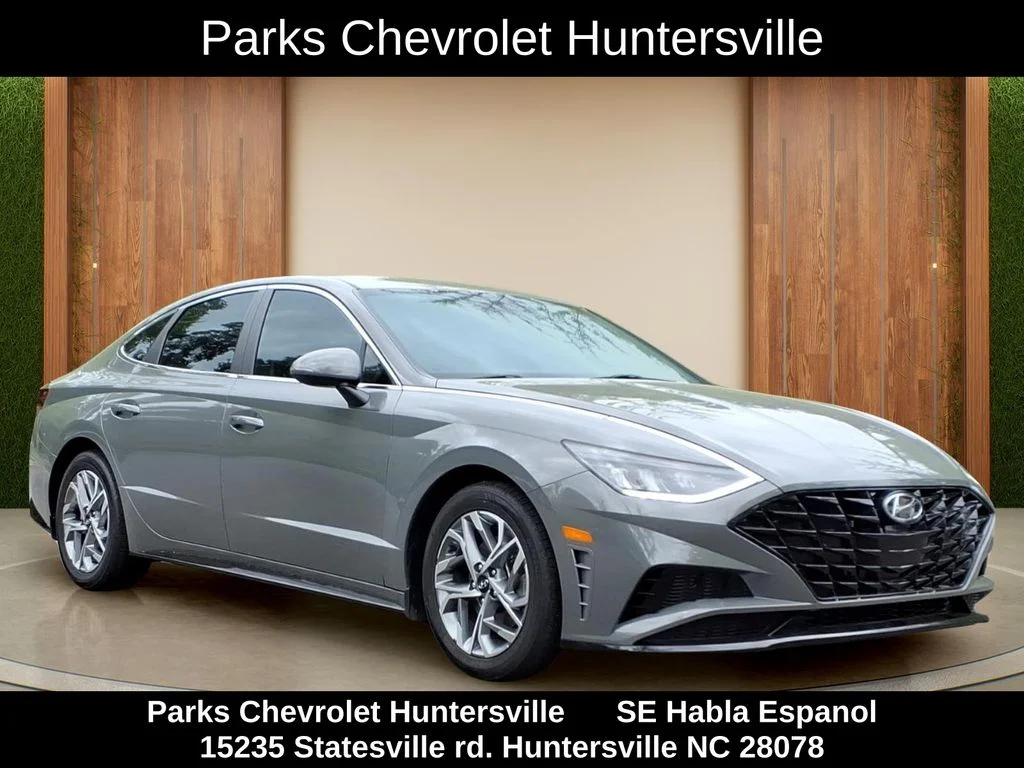 2022 Hyundai Sonata SEL's photo
