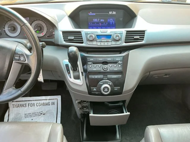 Used 2012 White Honda EX-L image 18