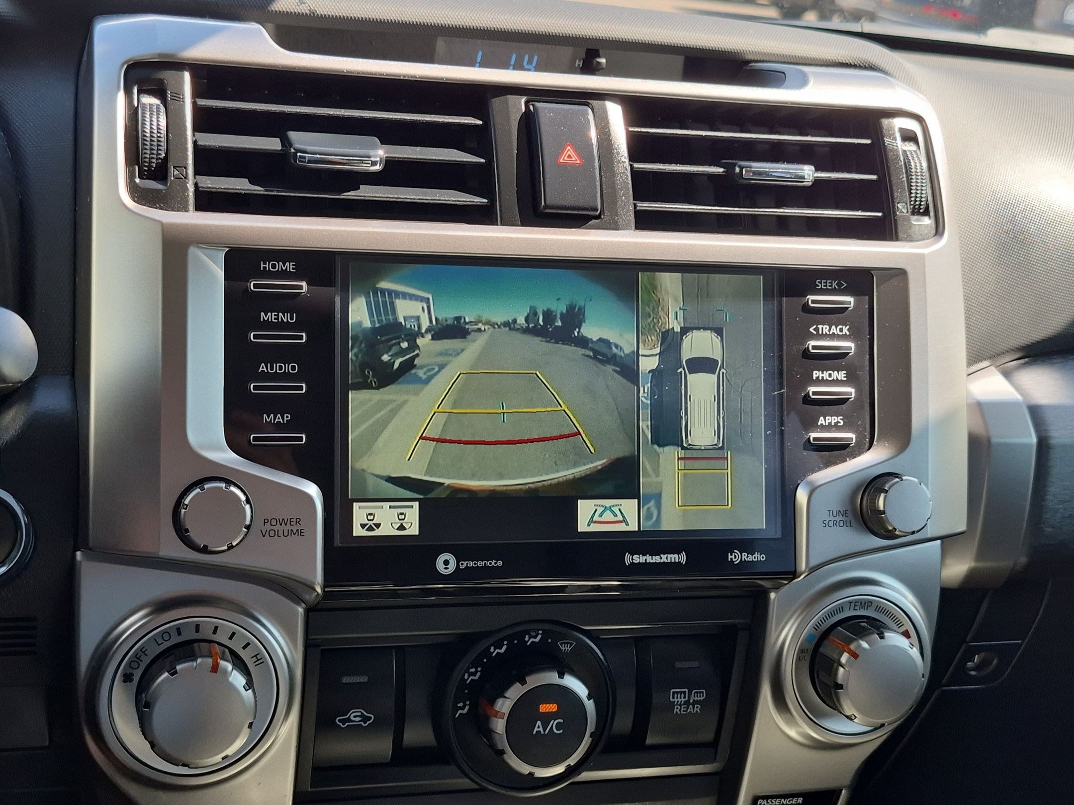 Used 2022 White Toyota SR5 Premium image 23
