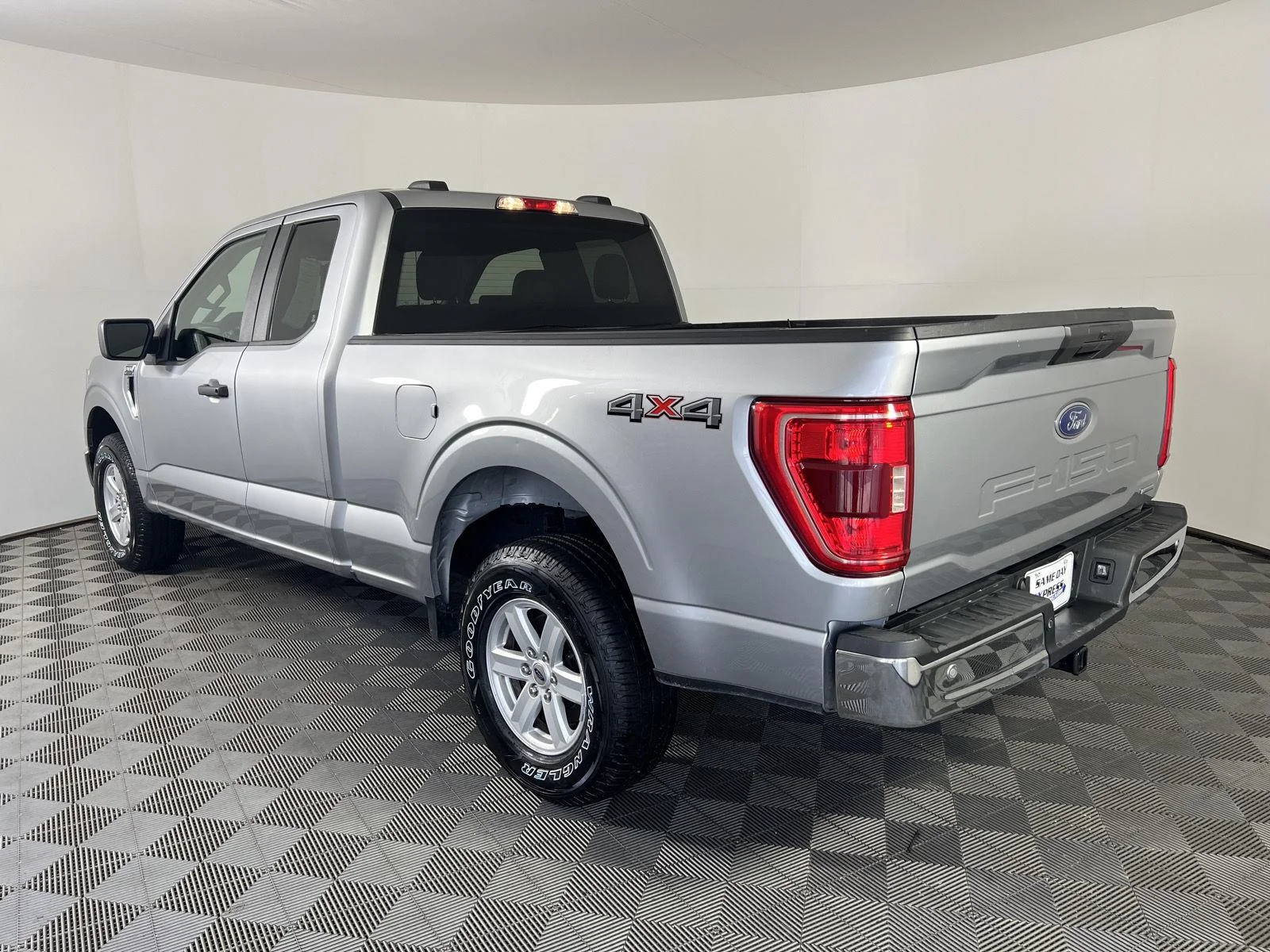 Used 2022 Gy Ford XL image 25