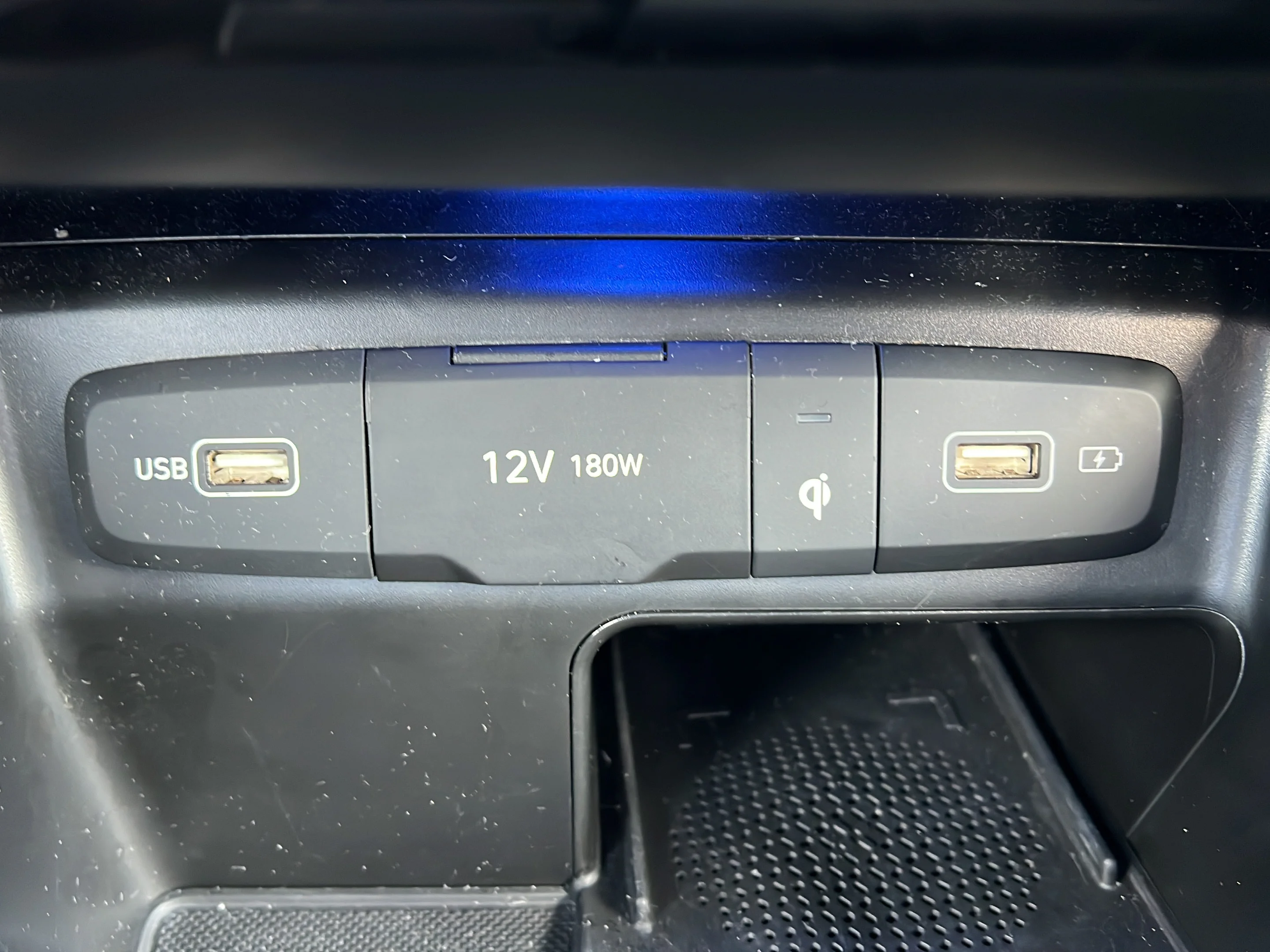 Used 2024 Hampton Gray Hyundai SEL image 22