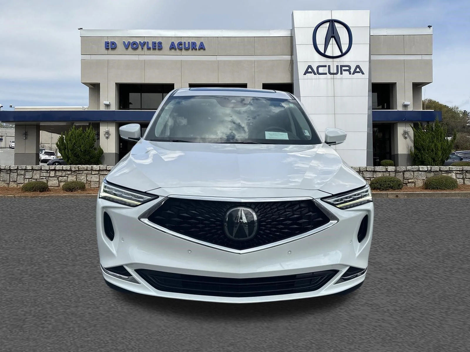 Certified Used 2024 Platinum White Pearl Acura w/Technology Package image 2