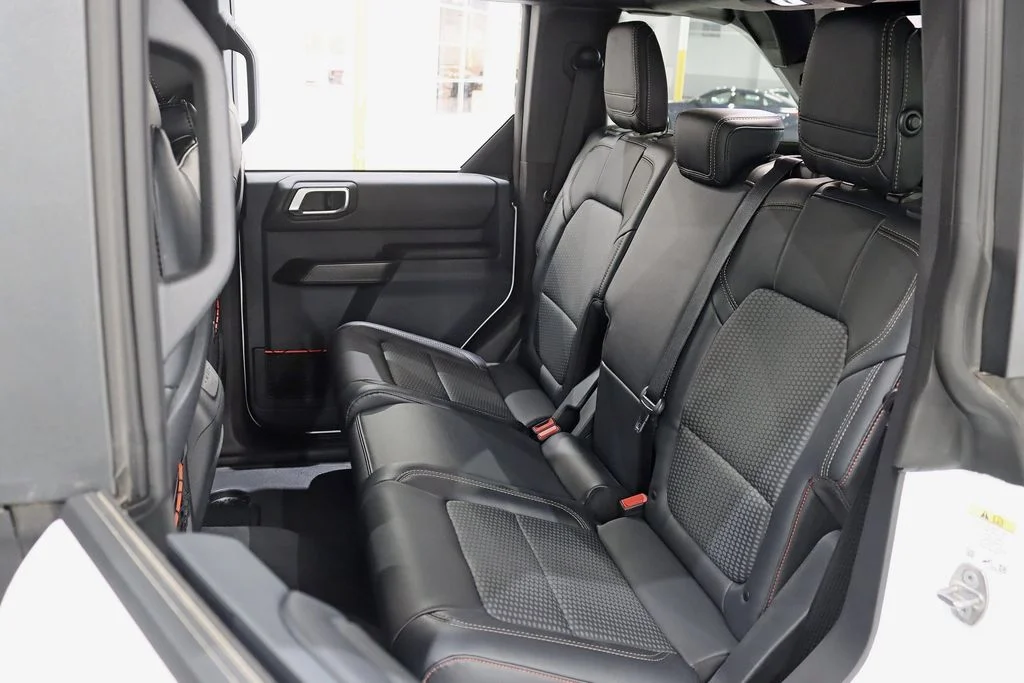 Used 2023 White Ford Raptor image 32