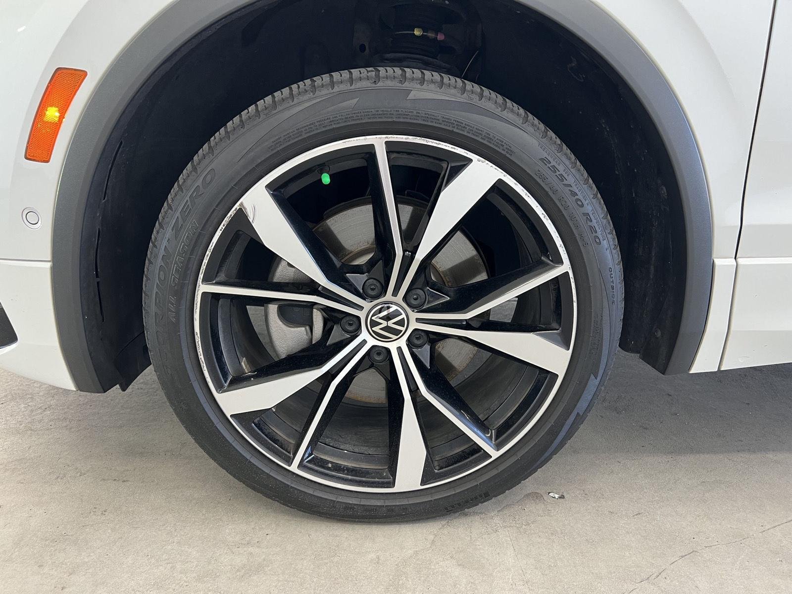 2023 Volkswagen Tiguan SEL R-LINE - Photo 7