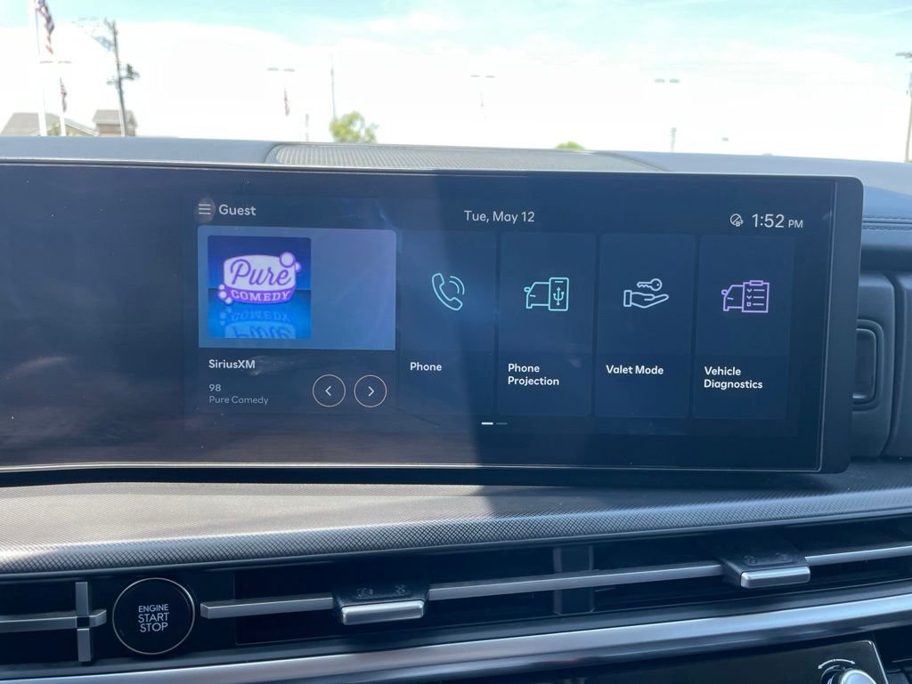 Used 2025 Blue Hyundai SEL image 25