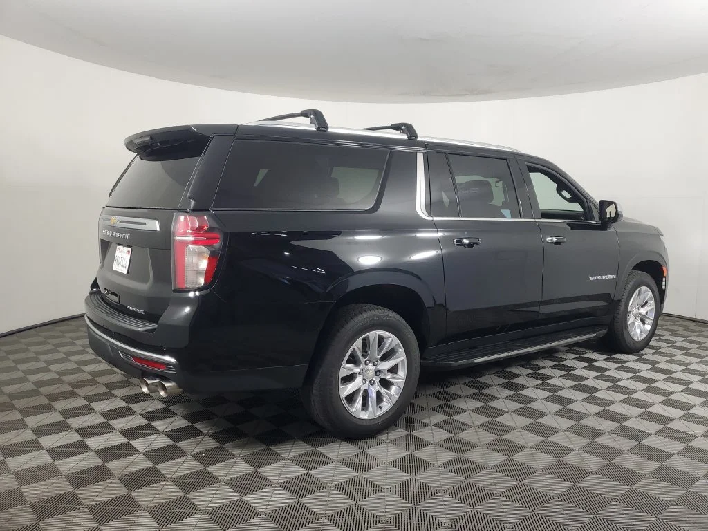 Used 2023 BLACK Chevrolet Premier image 4