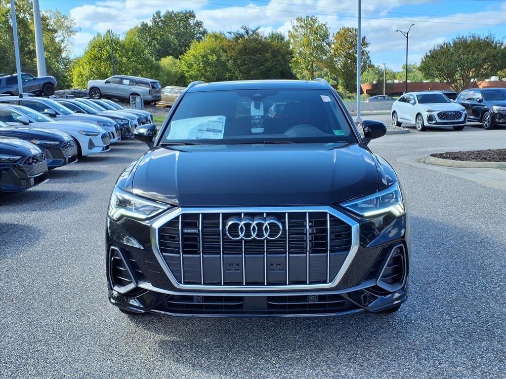 Used 2025 Mythos Black Metallic Audi S line Premium image 2