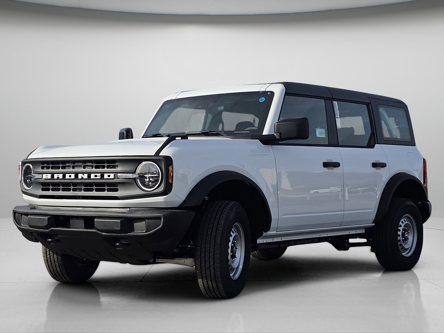 2025 Ford Bronco 4-Door Base - Photo 19