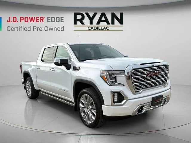 2021 GMC Sierra 4WD Crew Cab Short Box Denali's photo