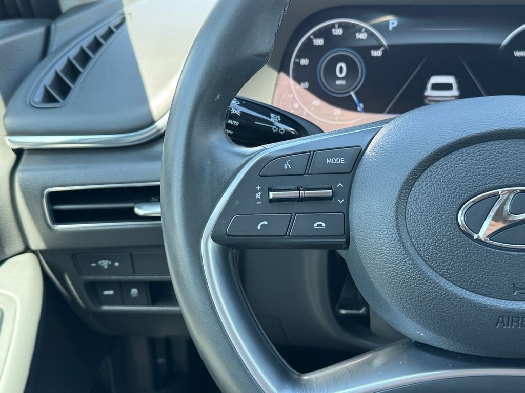 Used 2020 Gray Hyundai SEL image 11