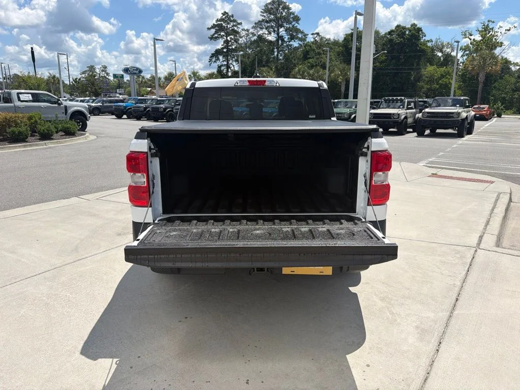 Used 2025 Oxford White Ford XL image 8