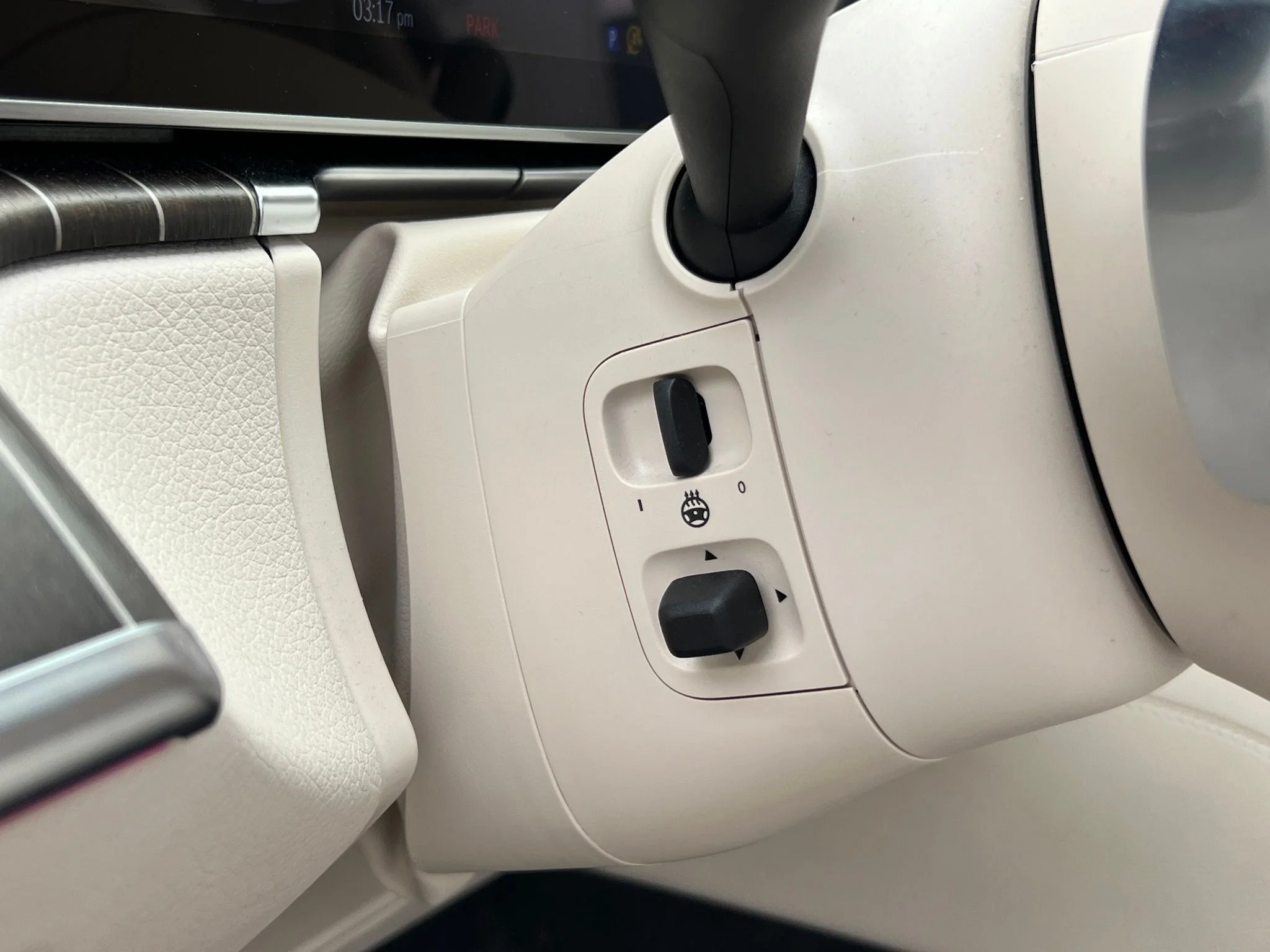 Used 2021 White Mercedes-Benz S 580 image 26