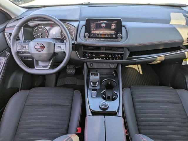 New 2026 Everest White Pearl TriCoat Nissan Rock Creek® image 16