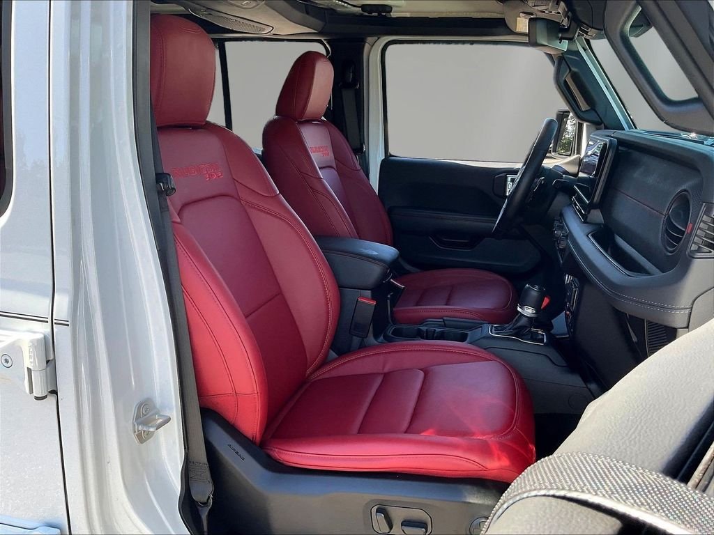Used 2024 Bright White Clearcoat Jeep Rubicon 392 image 29