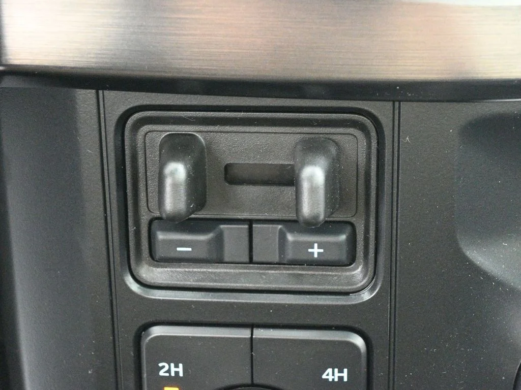 New 2026 Avalanche Ford Lariat image 20