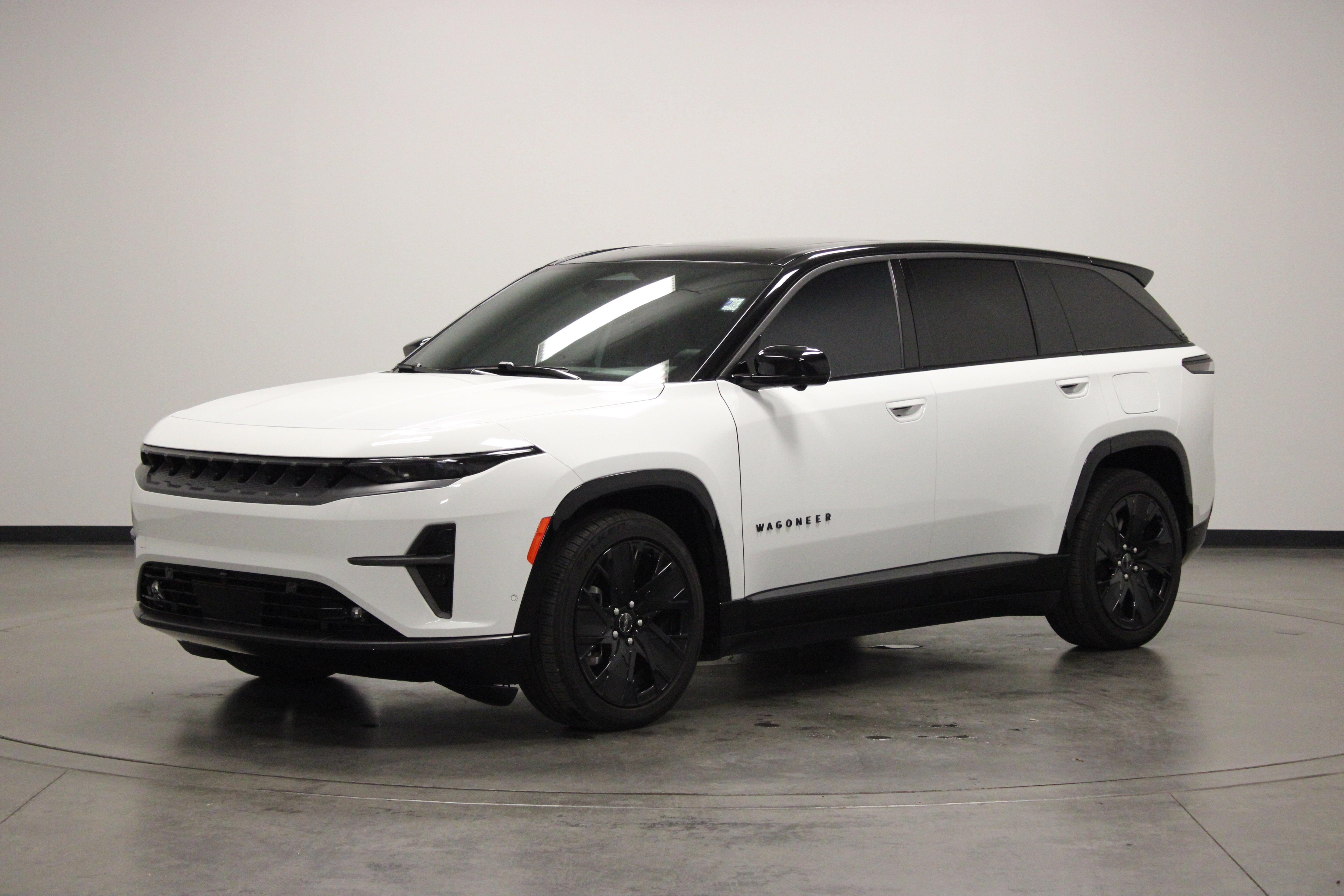 Used 2024 Bright White Clearcoat Jeep Launch Edition image 4