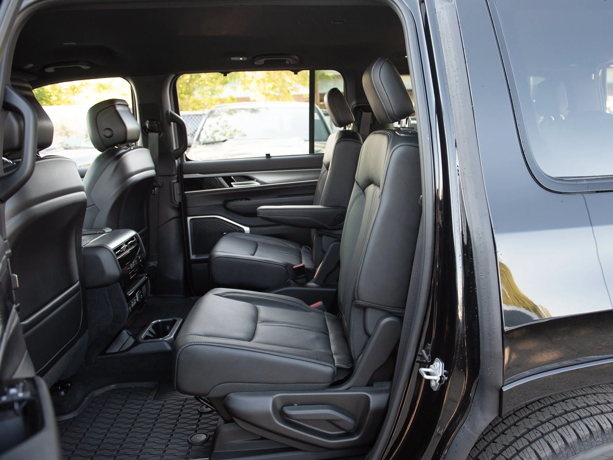 New 2026 Black Jeep Limited Altitude* image 26