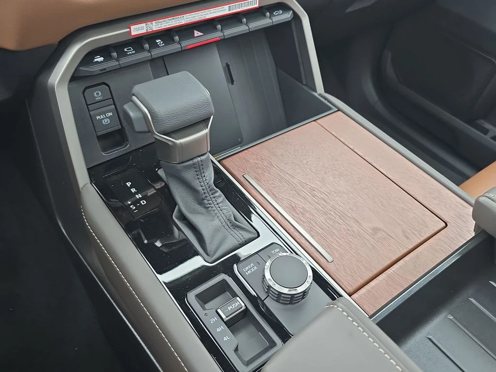 2026 Toyota Tundra 1794 Edition - Photo 31