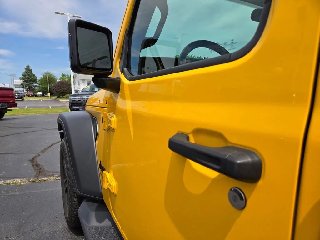 Certified Used 2021 Baja Yellow Clearcoat Jeep Unlimited Sport Altitude image 37