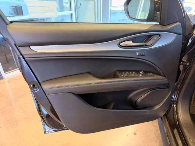 Used 2026 Black Metallic Alfa Romeo Base image 15