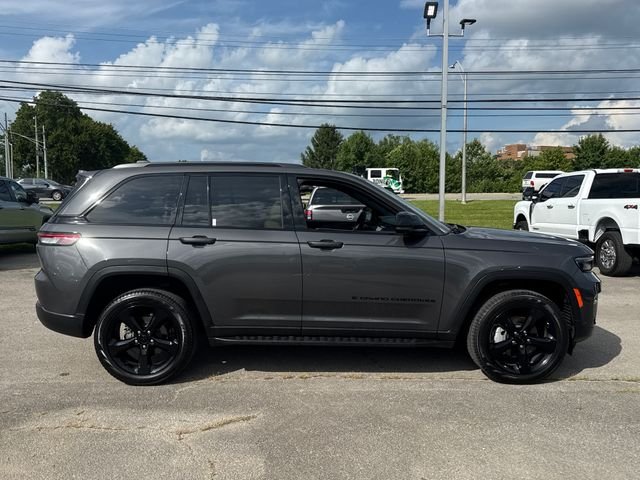 Used 2025 Gray Jeep Limited image 6