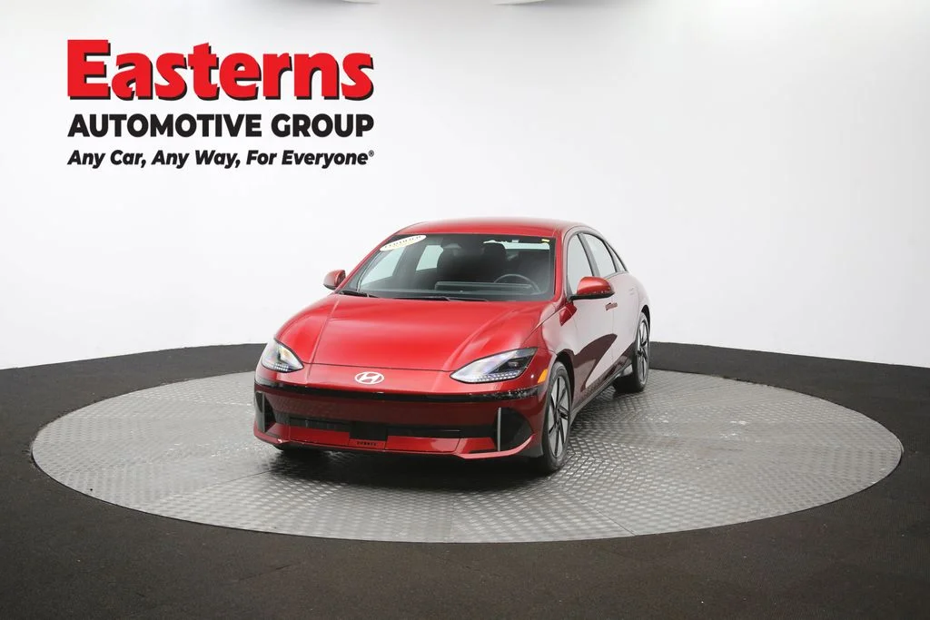 Used 2024 Red Hyundai SE image 55