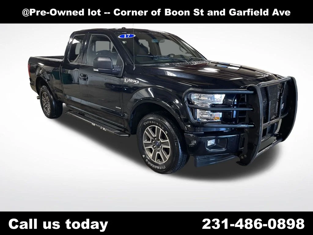 Used 2017 Black Ford XLT image 7