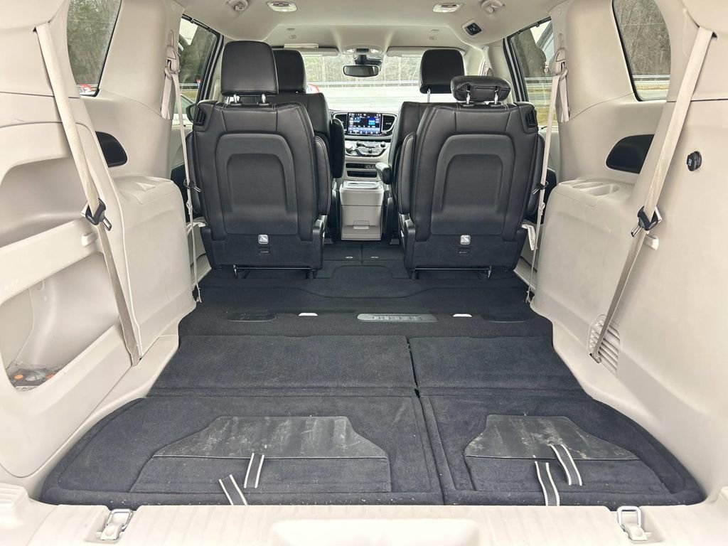 2024 Chrysler Pacifica Touring L - Photo 15
