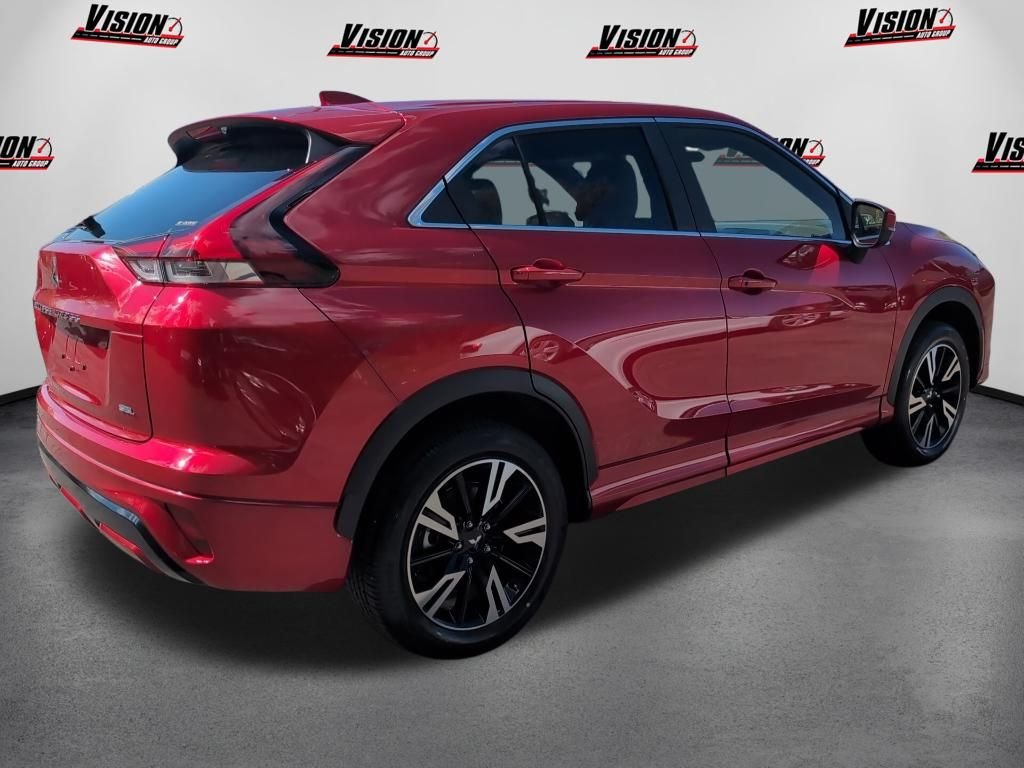 Used 2024 Red Mitsubishi SEL image 5