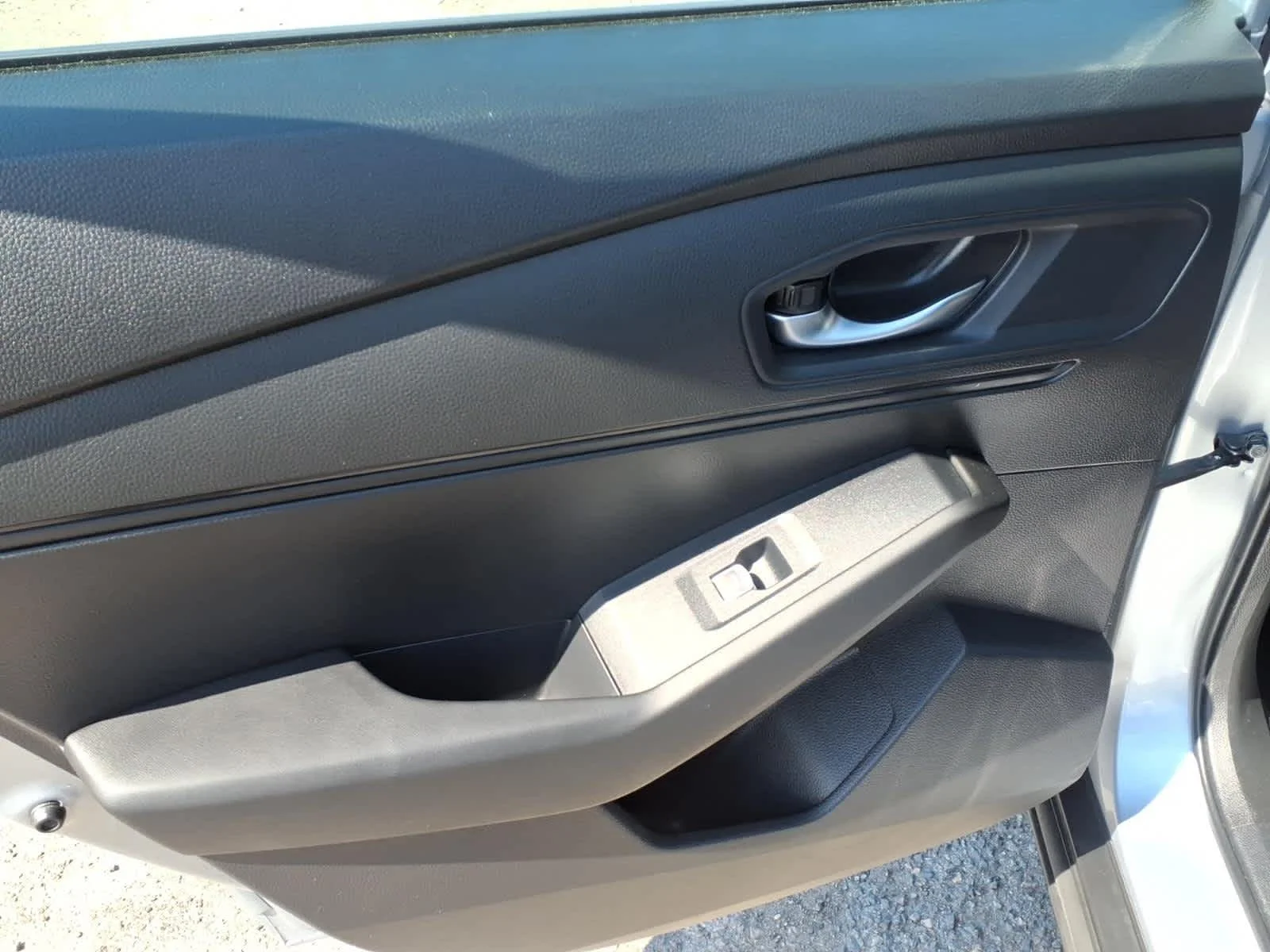 2025 Honda Accord LX - Photo 11