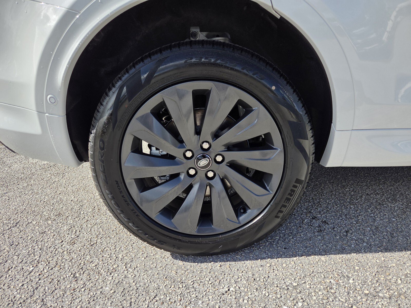 2025 Land Rover Discovery Sport S - Photo 9