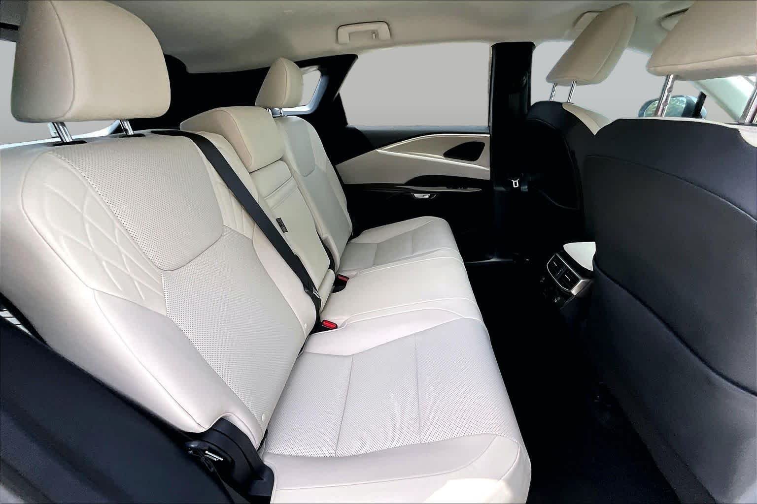 Used 2023 Iridium Lexus  image 20