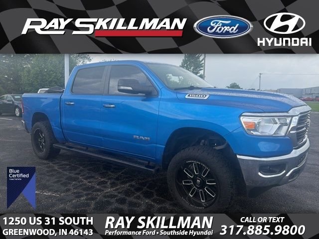 2020 RAM 1500 Big Horn/Lone Star 4x4 Crew Cab 5'7's photo