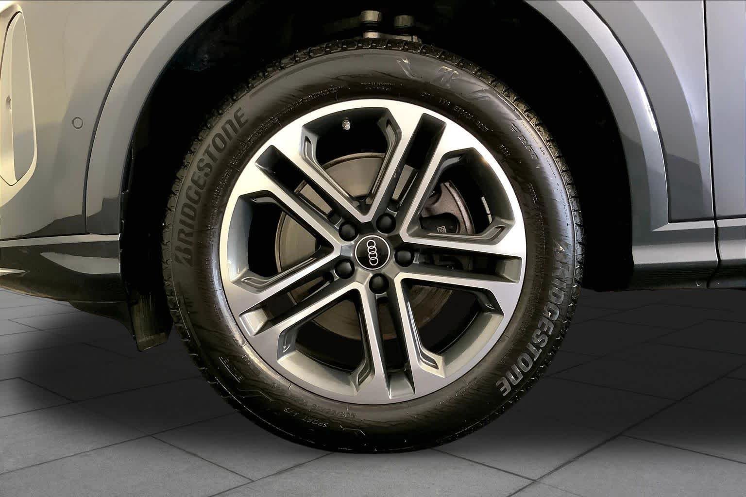 Used 2025 Tambora Gray Metallic Audi Premium image 11