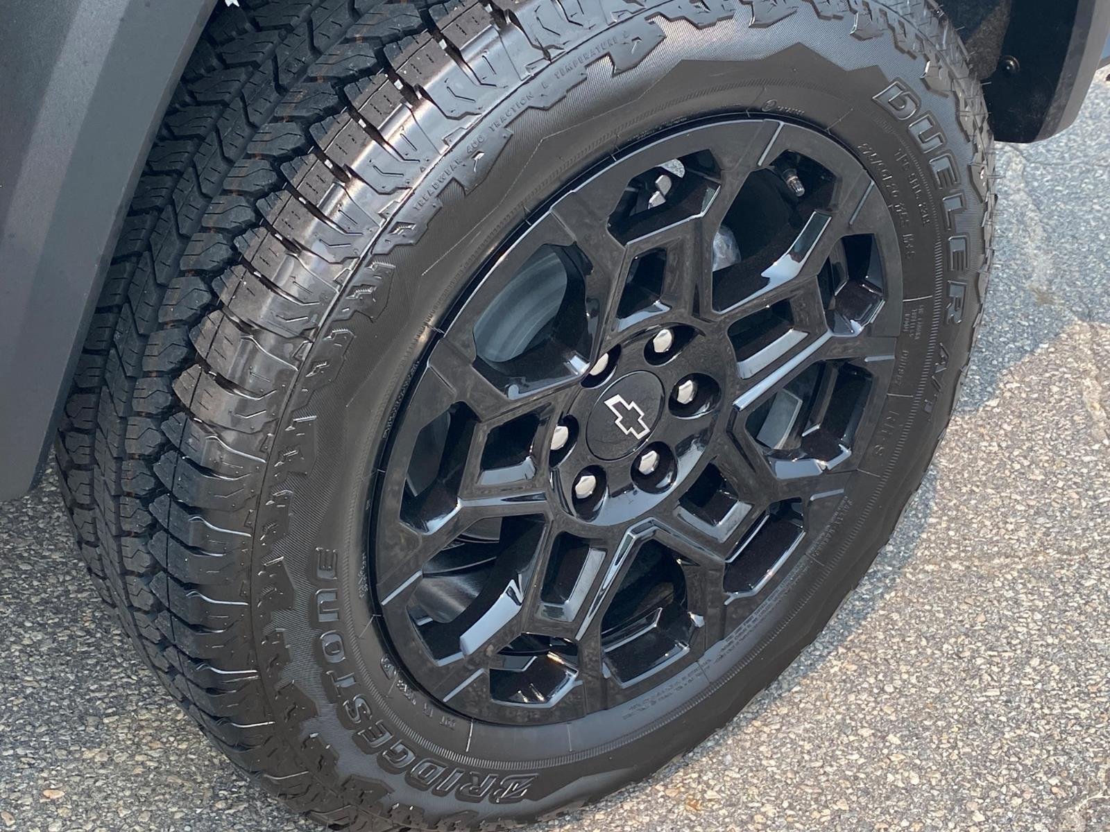 2026 Chevrolet Colorado Trail Boss - Photo 29