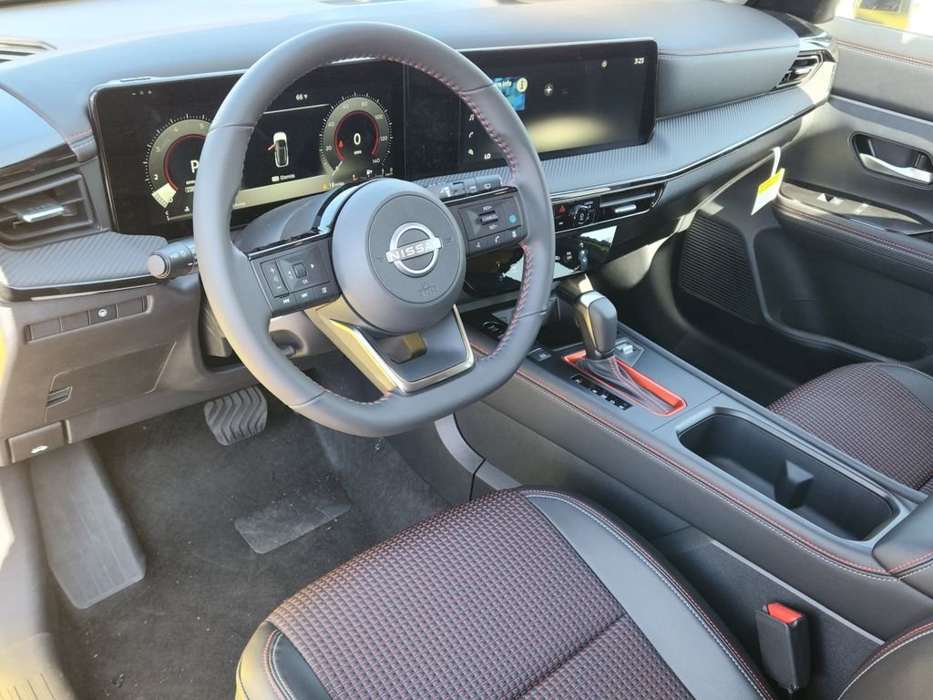 2025 Nissan Kicks SR AWD - Photo 8