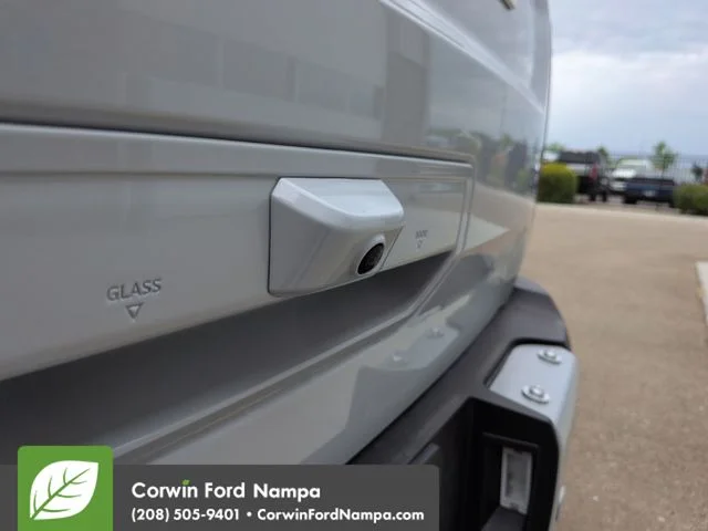 New 2026 White Metallic Ford Badlands image 29