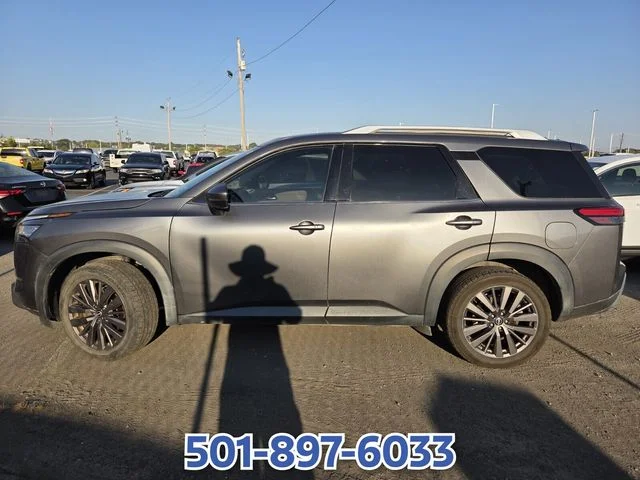 Used 2023 Gray Nissan SL image 6