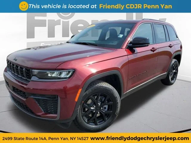 2026 Jeep Grand Cherokee Laredo Altitude