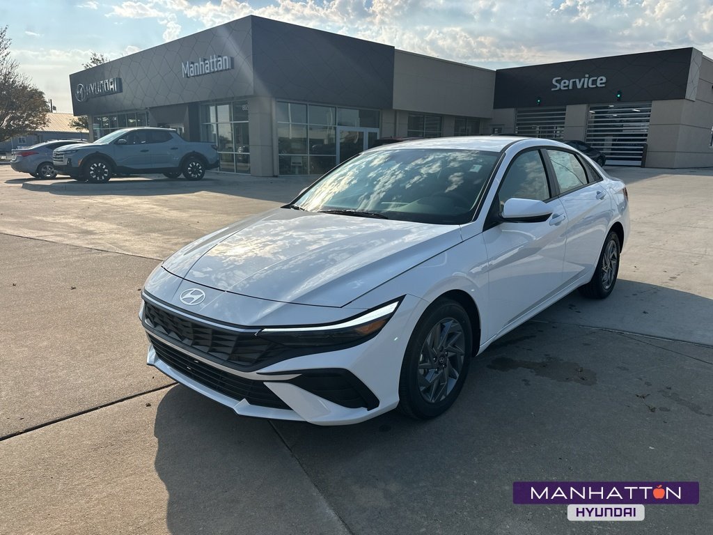 New 2026 Serenity White Hyundai Blue image 1