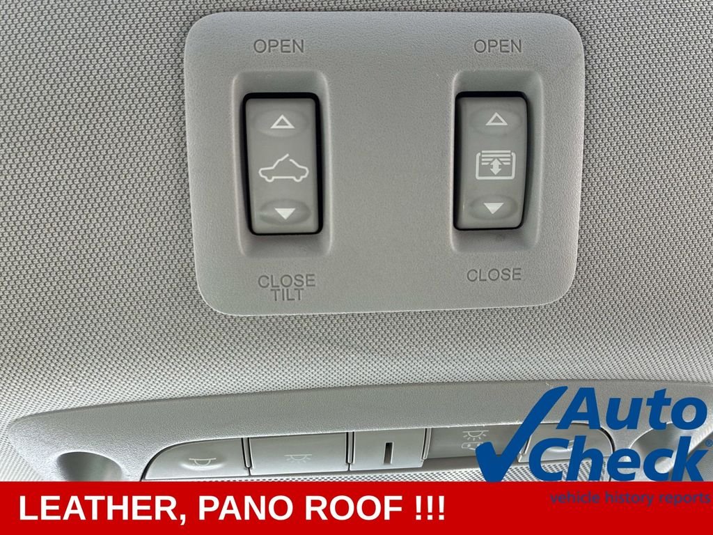 Used 2020 Black Nissan SL image 40