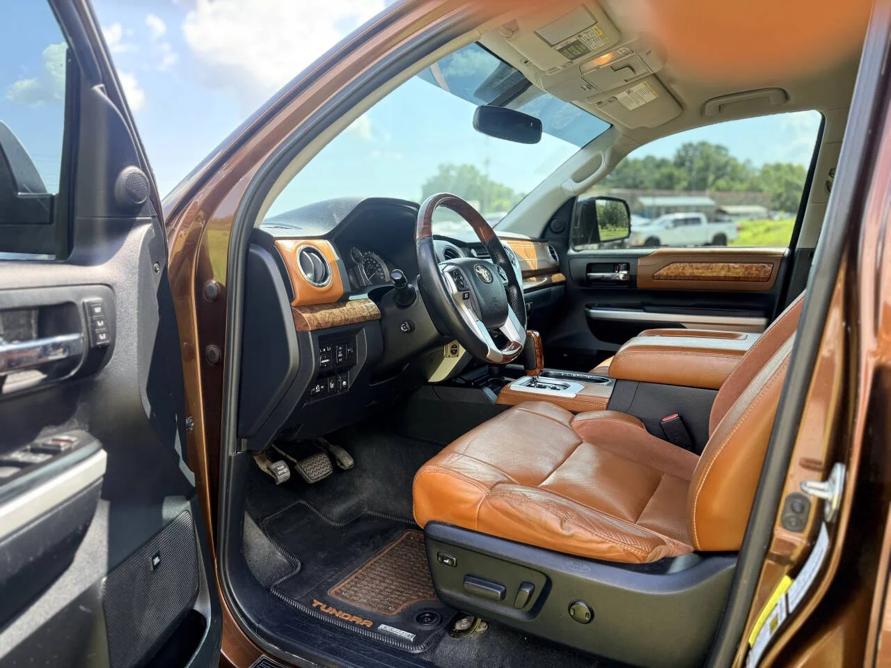 Used 2017 Brown Toyota 1794 Edition 4x4 4dr CrewMax Cab Pickup SB (5.7L V8 FFV) image 13