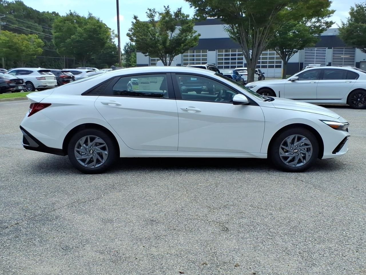 New 2026 Serenity White Hyundai Blue image 7